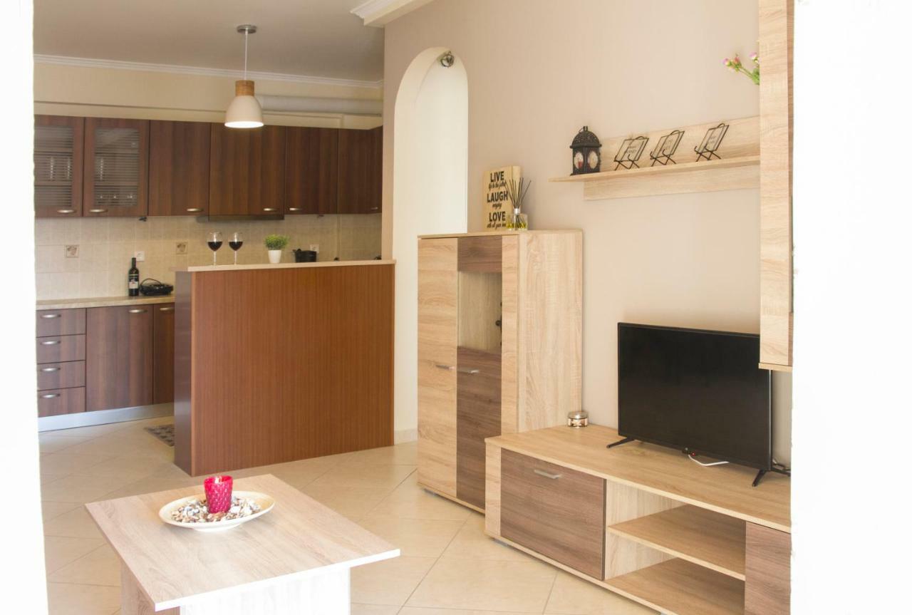 Charming Apartment Near Athens Center And The Sea Exterior foto